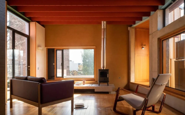 4 Bedroom Architect's Home in Holland Park