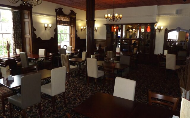 Queen Hotel