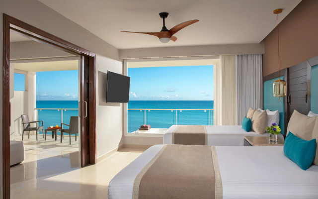 Dreams Jade Resort & Spa - All Inclusive