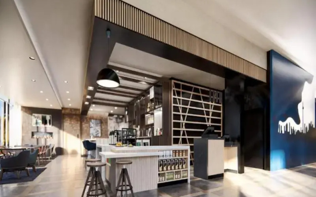 Hyatt Place Toronto Airport