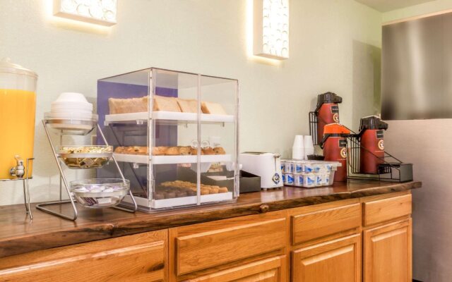 Econo Lodge Inn & Suites Williams - Grand Canyon Area