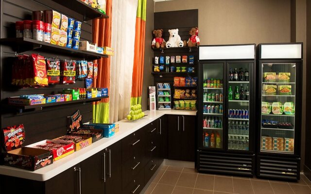 Holiday Inn Hotel & Suites Mississauga by IHG