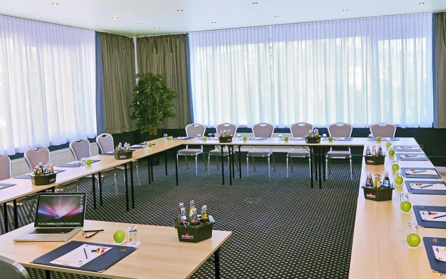 Holiday Inn - the niu, Stream Monchengladbach by IHG