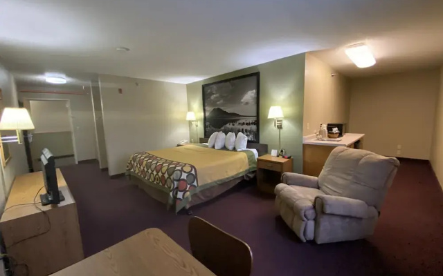 Super 8 Beresford