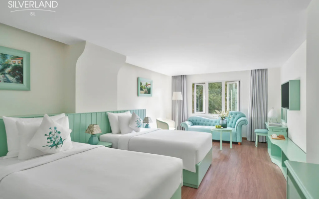 Silverland Sil Hotel