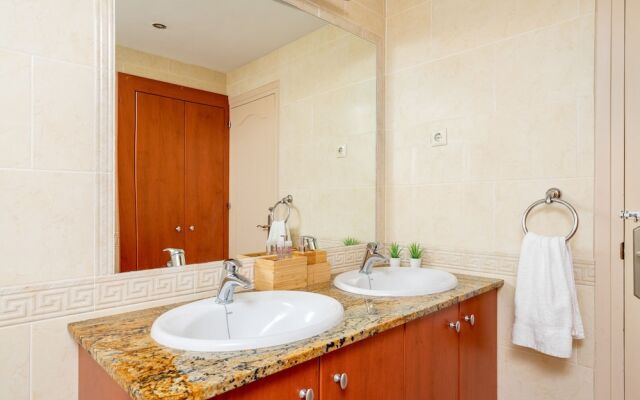 Wonderful Apartment in Ground Plan Ref 94