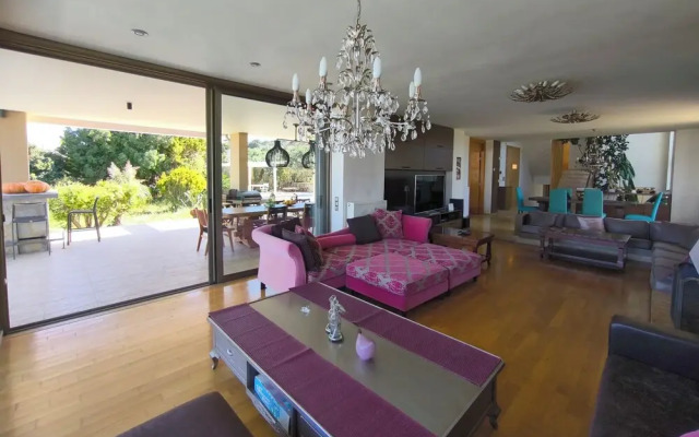 Villa Mirtylla luxury retreat. Pool Gym