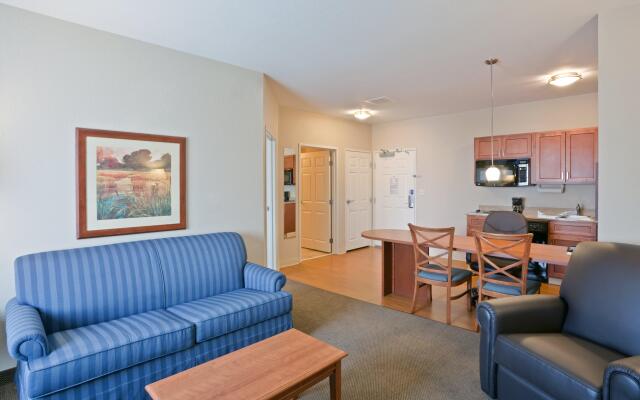 Candlewood Suites Portland Airport by IHG
