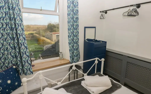 5 Pontardulais Road