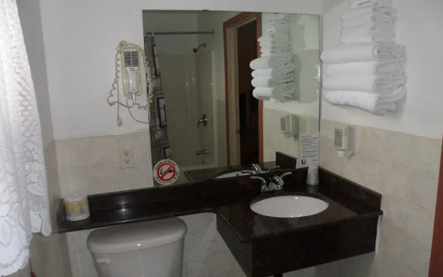 Silver Birch Motel