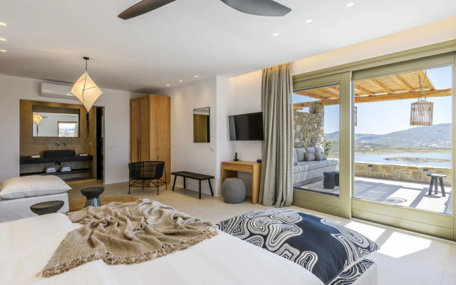 Nasta Intentional Living Mykonos