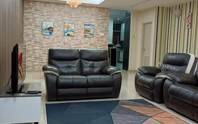 DKay SENDAYAN HOMESTAY 4 ROOMS