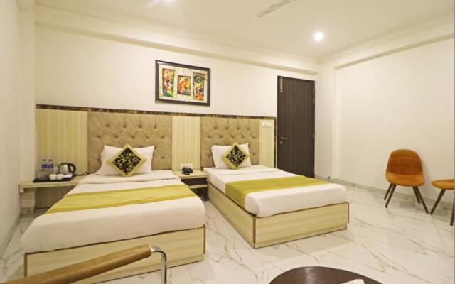 Hotel Almora Near Delhi Airport