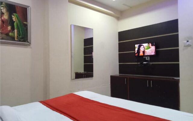 Hotel Krishna Palace Vastrapur