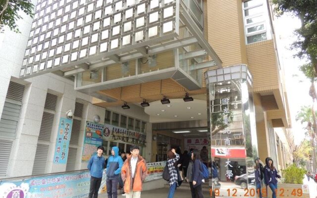 Many Flower Business Hotel