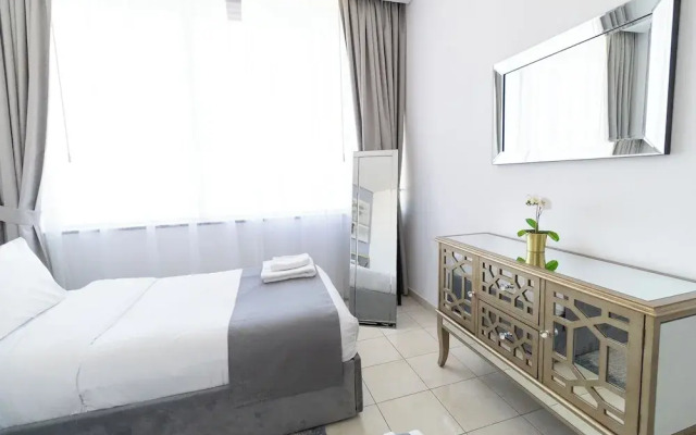HAPPY SEASON I Sky Gardens in DIFC 1BR