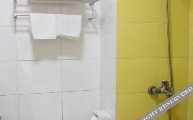 Homeinn Ease Hotel (Weihai Stadium Harbin Institute of Technology)