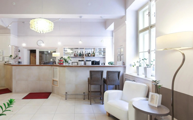 Unitas Hotel