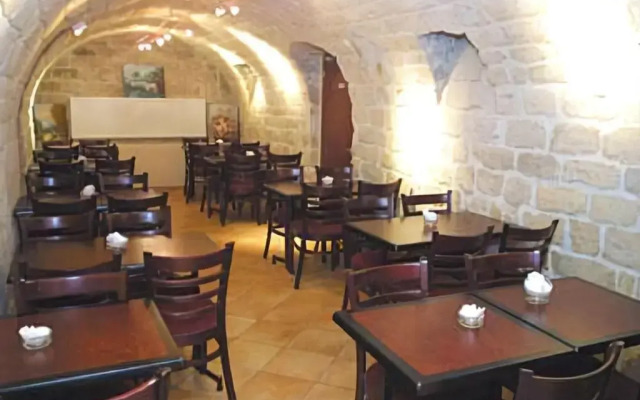 Hotel Little