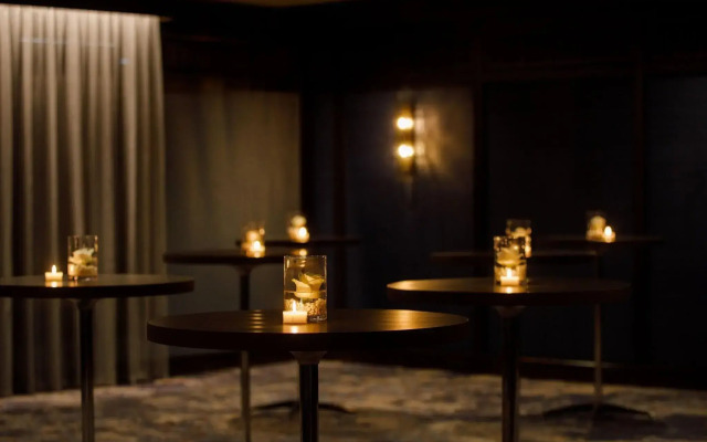 The Barfield, Autograph Collection