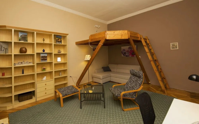 BPM - Comfortable Home Stay