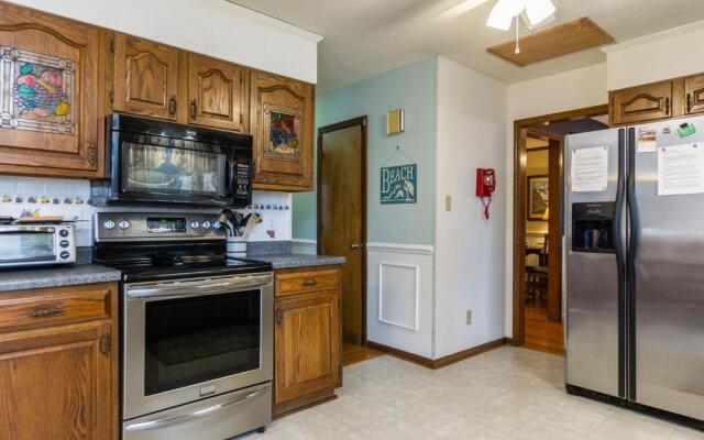 Windy Pointe by Oak Island Accommodations