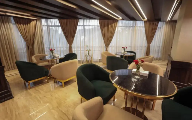 Cairo Taj Mohandessn Hotels & Suites
