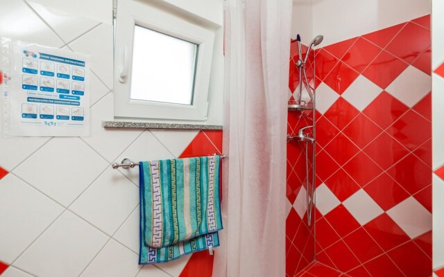 Beautiful Apartment in Lovran With Wifi and 1 Bedrooms