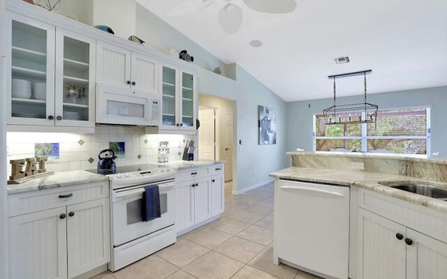 Shalimar Waterfront Pool Home