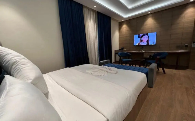 Lime Tree Hotel and Banquet Greater Noida