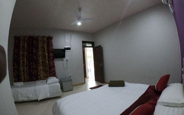 Rasdhoo Stay Hotel