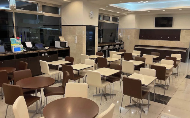 Toyoko Inn Tsukuba Express Nagareyama-Otakanomori Ekimae