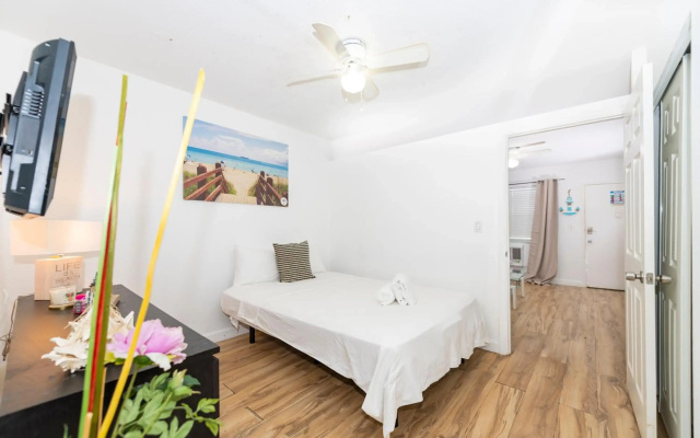 710 South Beach Apartment
