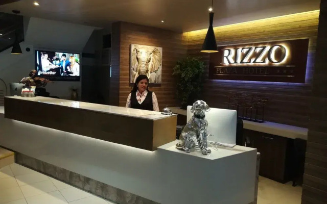 Rizzo Plaza Hotel