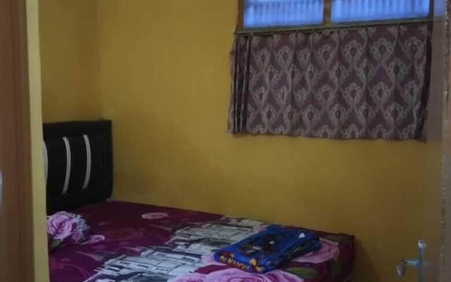 Pari Island Guest House