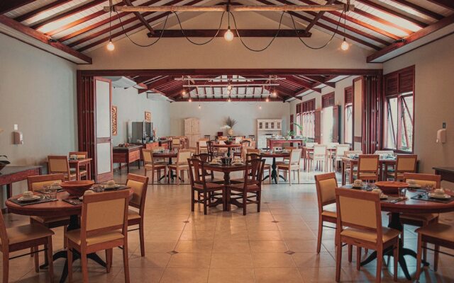 Vila Angatu Eco Resort & SPA