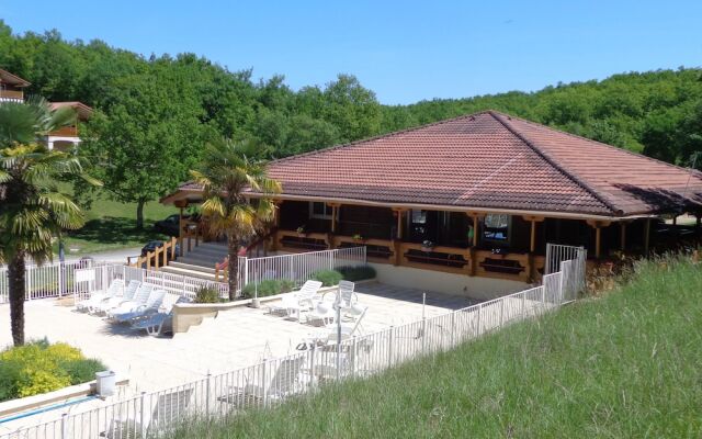 Garden-view Holiday Home Surrounded by Nature