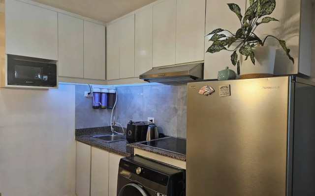 Cozy 3-bedroom Family Condo