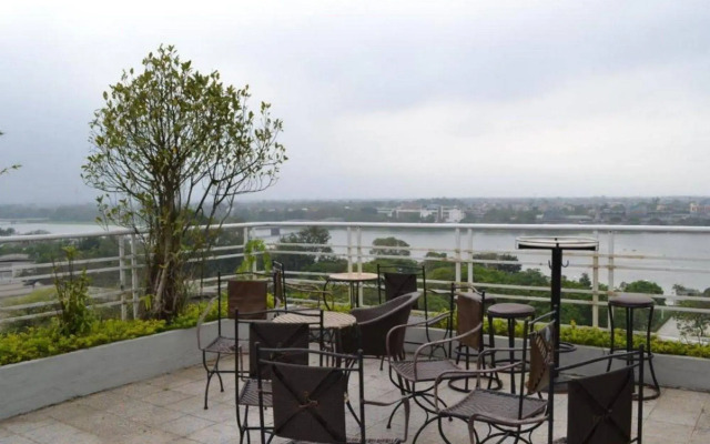 The Sunriver Boutique Hotel Hue