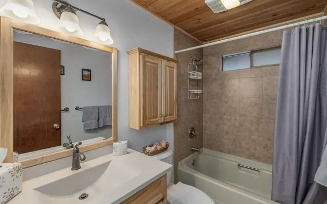 Riverhouse 3 Bedroom Home