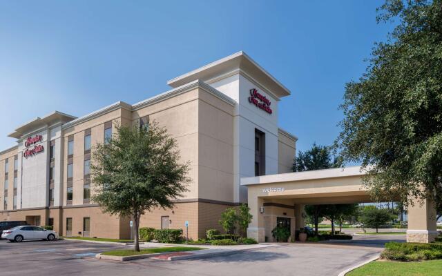 Hampton Inn & Suites Schertz