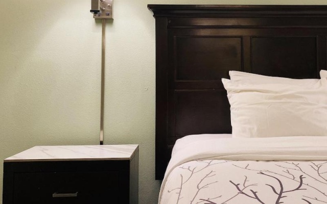 Salida Inn & Monarch Suites