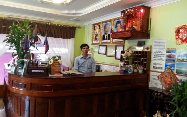 Ta Som Guesthouse & Tour Services
