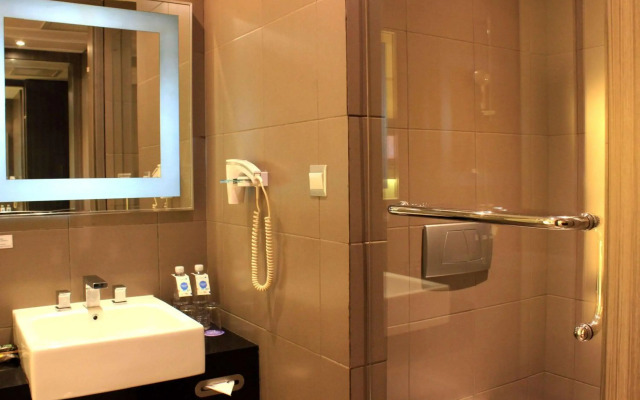 Novotel Bangka Hotel & Convention Centre
