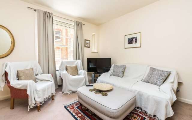 NEW Sleek 2BD Flat Oxford Street/Soho/Fitzrovia