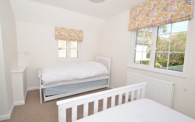 Beautiful Holiday Home in Kingsbridge With Garden