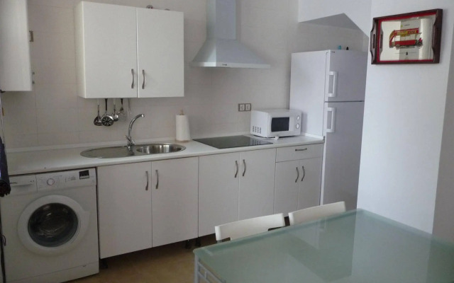 Apartamentos Turisticos La Encarnación