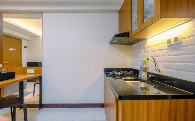 Comfortable 2BR Apartment at Cinere Resort
