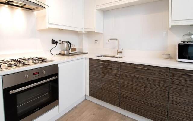 Number Eleven, beautiful 5 star apartment in Deganwy