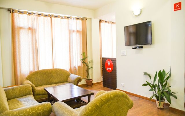 OYO 13705 Lonchenpa BnB